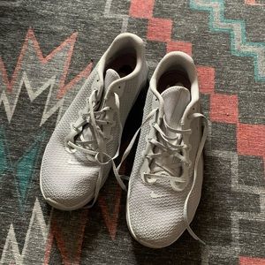 Size 14 Nike Metcon5 shoes